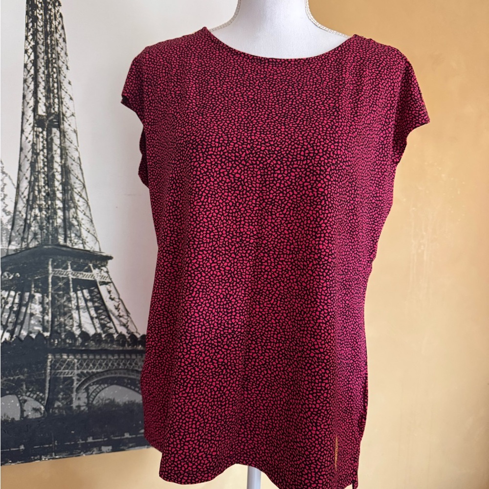 Michaels Red Speckled Relaxed Blouse with Short Sleeves